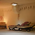 Hotel Aleria Belport 2*