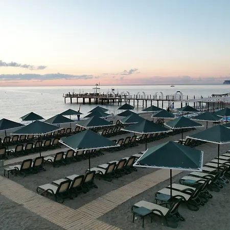 Aleria Belport Hotel 2*